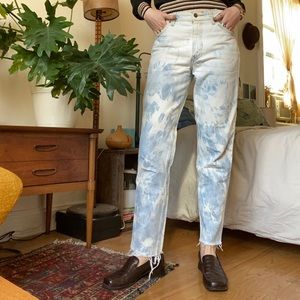Bleach Dyed Orange Tab 550 Levis